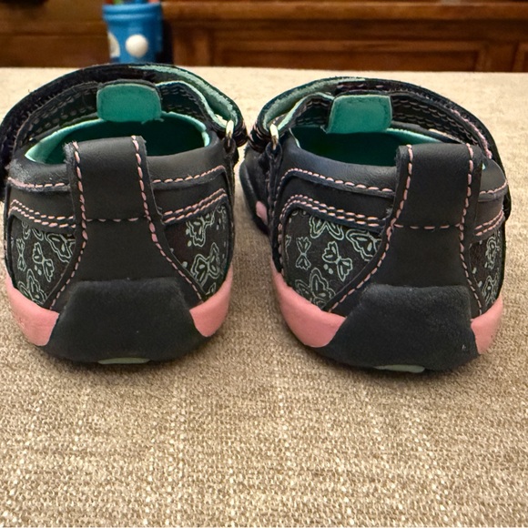 Stride Rite Stride Rite Alexi T-Strap - Picture 5 of 9